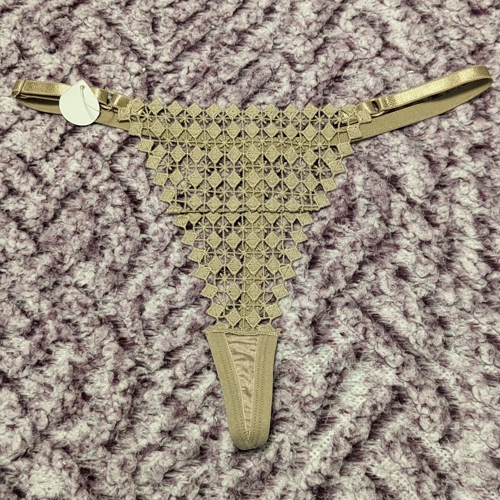 Pick 5 for $20 - Unknown Brand G-string - S
